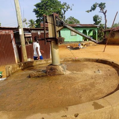 Communal well