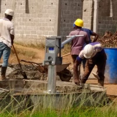 Men at work 