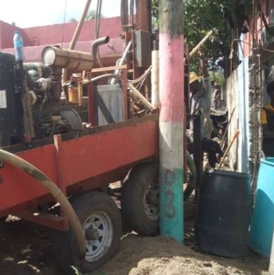 Drill truck