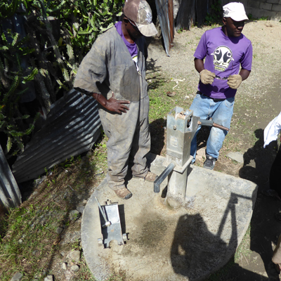 Repairing a pump