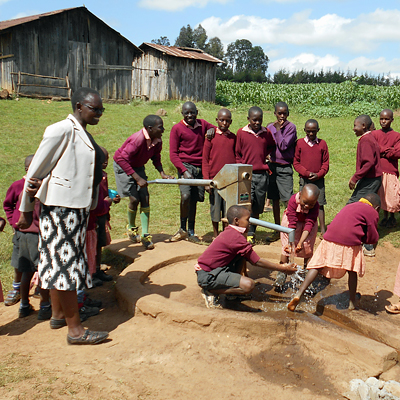 School Chilren filling their water bottles
