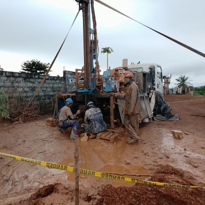 Well construction in progress 