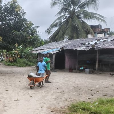 Village home in Duazon Beverly Hill Block A community