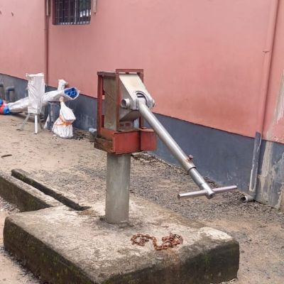 Broken down community well 