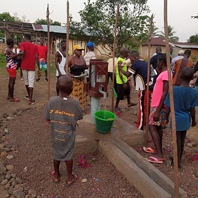Children around the well