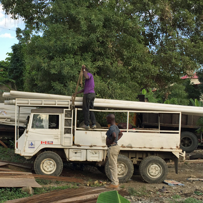 Drill truck that now can drive up laneway easily