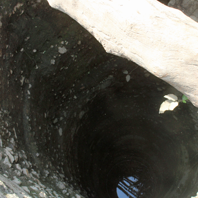 Old Dug well