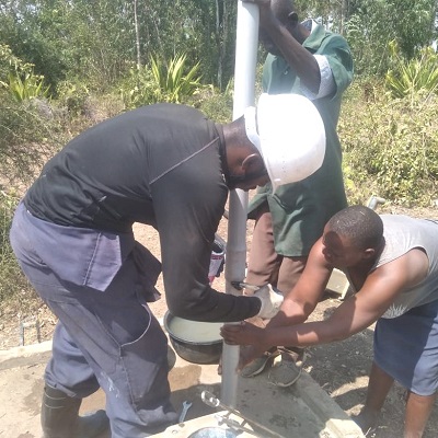 Pump repair team working to restore water 