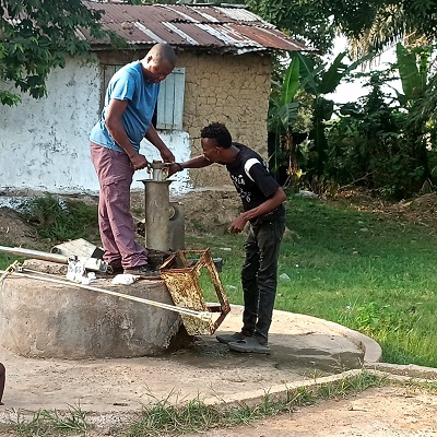 Pump repair team at work 