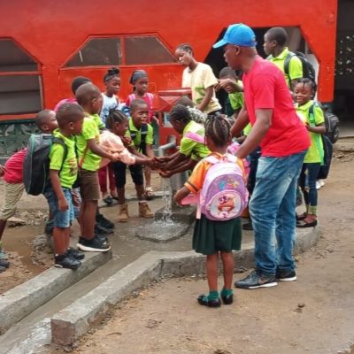 Grateful school kids 