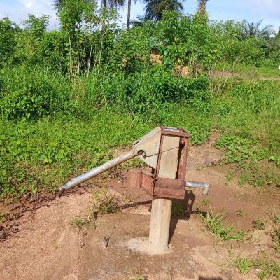 Village hand pump